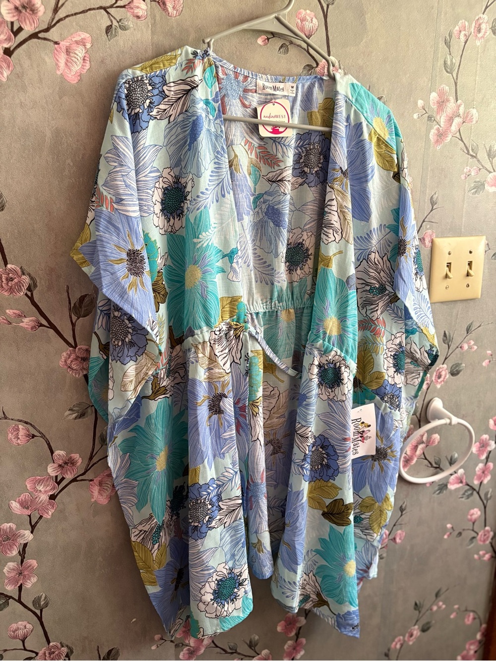 NWT RoomMates swim suit cover up size Medium in Blue, Teal & Olive